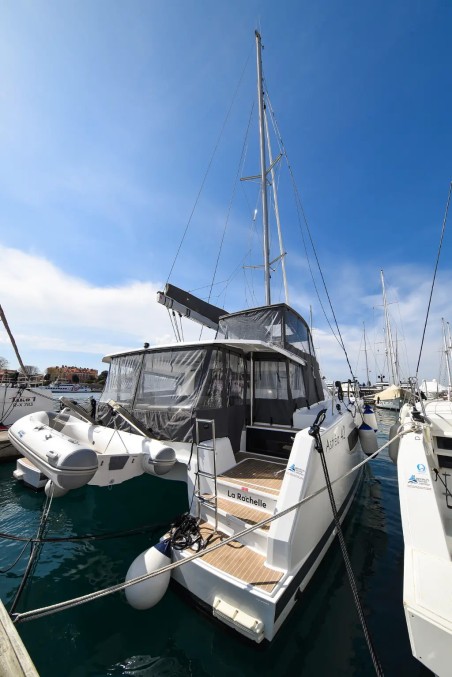 Fountaine Pajot Fountaine Pajot Astrea 42 - 4 + 2 cab. Le Bart