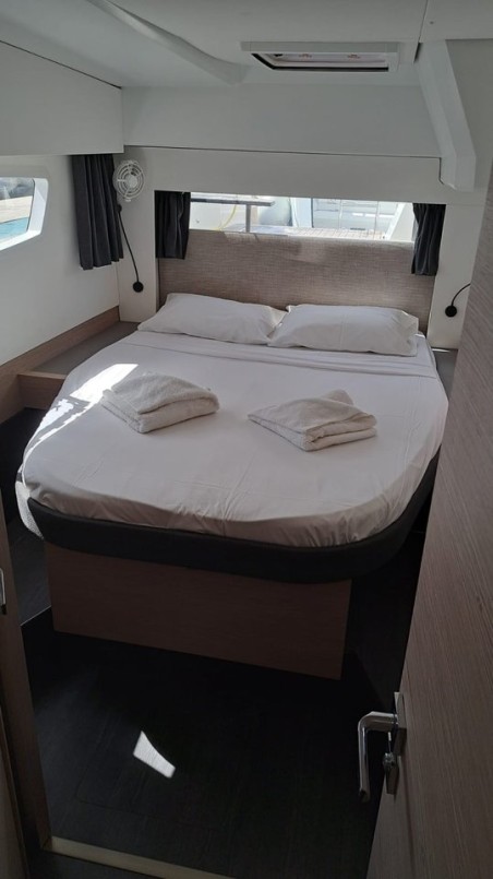 Fountaine Pajot Fountaine Pajot Astrea 42 - 4 + 2 cab. Marguerite