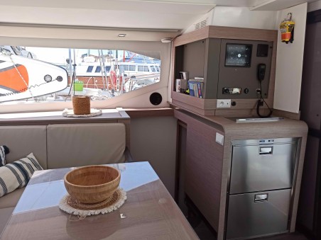 Fountaine Pajot Fountaine Pajot Isla 40 - 4 + 1 cab. Almiriki