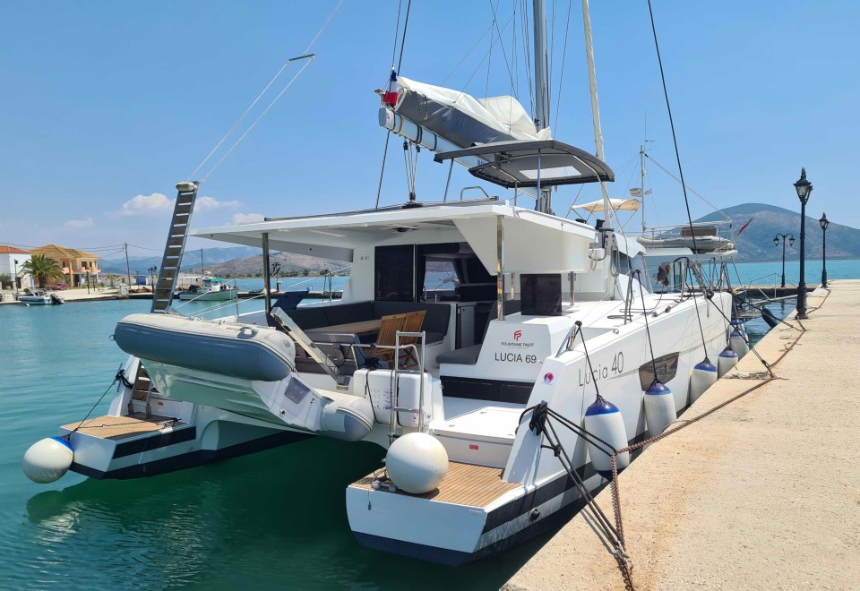 Fountaine Pajot Fountaine Pajot Lucia 40 - 4 cab. Lucia 69