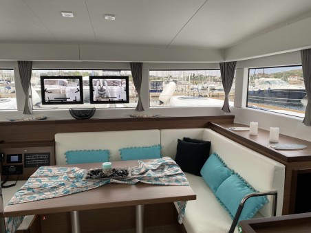 Lagoon-Bénéteau Lagoon 40 - 4 + 2 cab Catalina