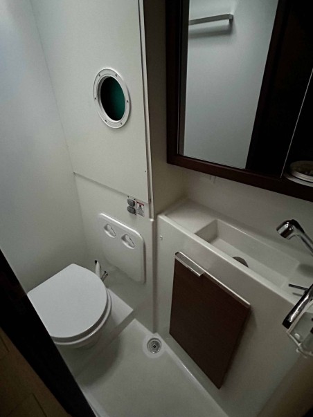 Lagoon-Bénéteau Lagoon 40 - 4 + 2 cab Didoo