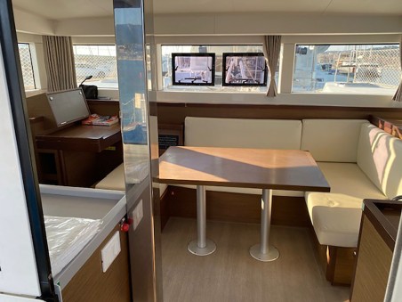 Lagoon-Bénéteau Lagoon 40 - 4 + 2 cab Esterel