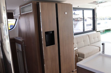 Catana Group Bali 4.4 - 4 + 1 cab. Seas Another Day