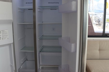 Catana Group Bali 4.4 - 4 + 1 cab. Seas Another Day