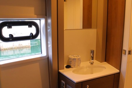 Catana Group Bali 4.4 - 4 + 1 cab. Seas Another Day