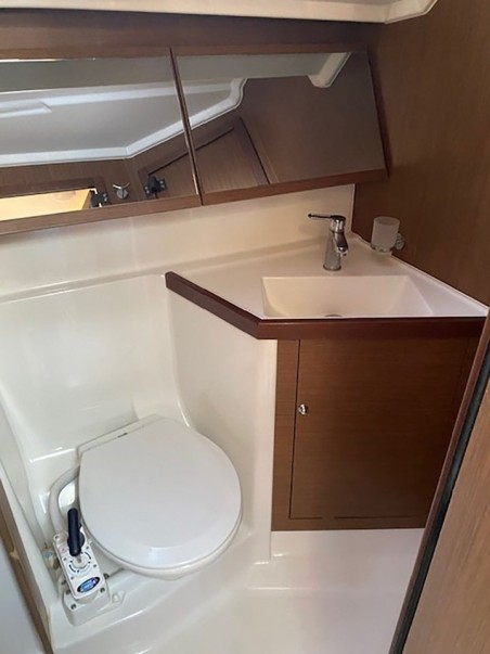 Bénéteau Oceanis 40.1 Jean Bart III