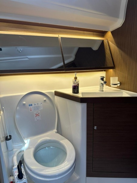 Bénéteau Oceanis 40.1 Mayramoot