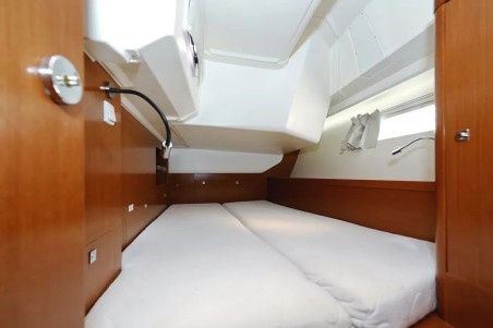 Bénéteau Oceanis 41 Hope