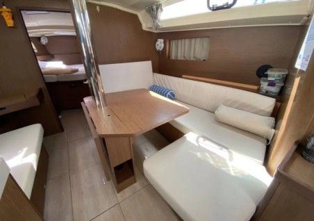 Bénéteau Oceanis 41.1 Alma Libre V