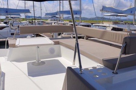 Catana Group Bali 4.4 - 4 + 1 cab. Stellar
