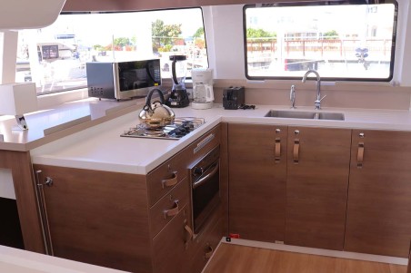 Catana Group Bali 4.4 - 4 + 1 cab. Stellar