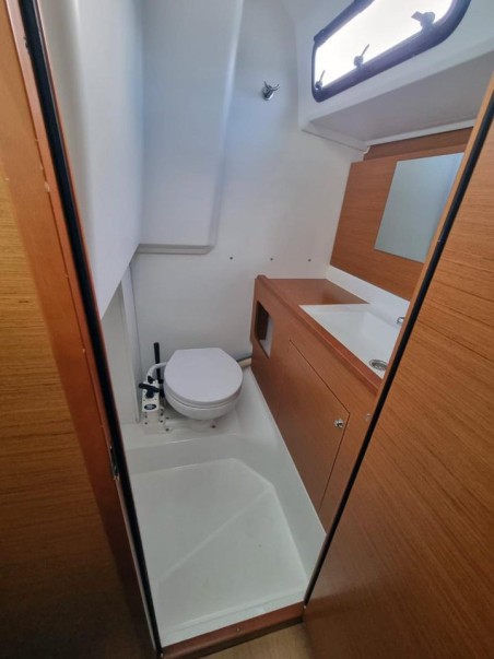 Beneteau Sun Loft 47 | Czarter jachtu Francja | Travelboat