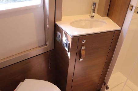 Catana Group Bali 4.4 - 4 + 1 cab. Stellar