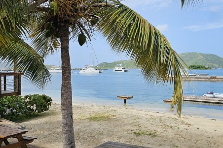 Catana Group Bali 4.4 - 4 + 1 cab. Stellar