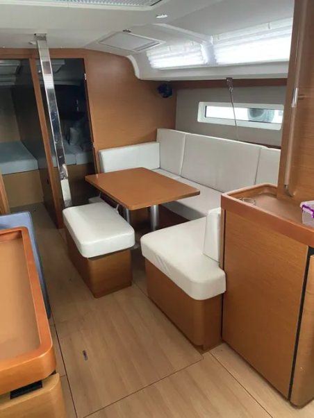 Jeanneau Sun Odyssey 440 - 4 cab. Apollonas