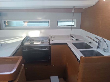 Jeanneau Sun Odyssey 440 - 4 cab. Apollonas