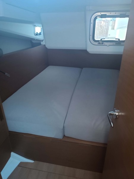 Jeanneau Sun Odyssey 440 - 4 cab. Apollonas