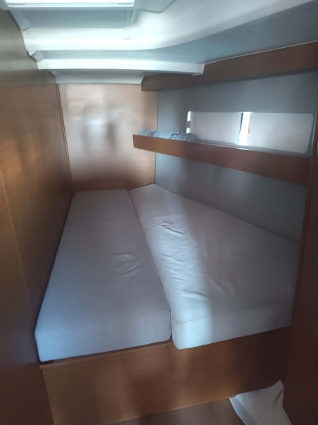 Jeanneau Sun Odyssey 440 - 4 cab. Apollonas