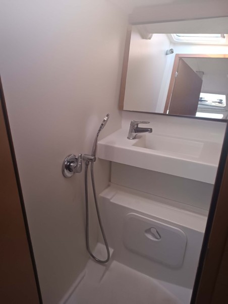 Jeanneau Sun Odyssey 440 - 4 cab. Apollonas