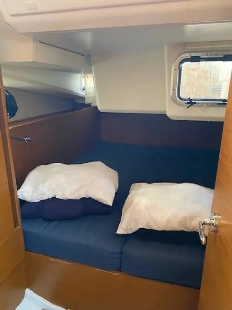 Jeanneau Sun Odyssey 440 - 4 cab. Goji Berry