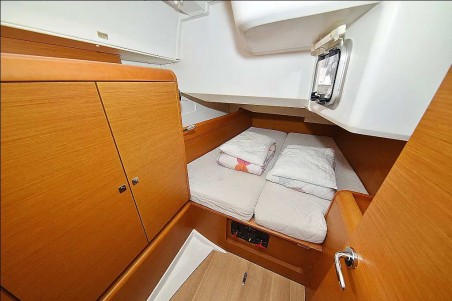 Jeanneau Sun Odyssey 449 Canne Bleue