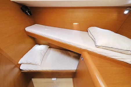 Jeanneau Sun Odyssey 449 Canne Bleue