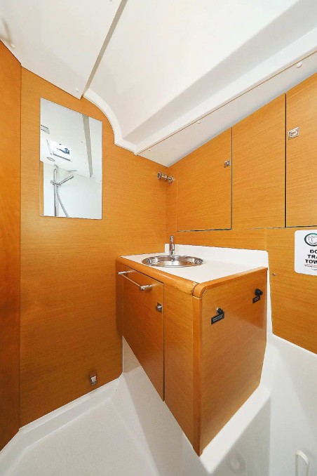 Jeanneau Sun Odyssey 449 Canne Bleue