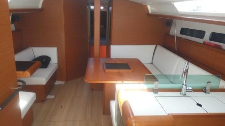 Jeanneau Sun Odyssey 449 Genesis
