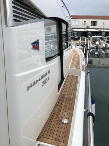 Nimbus Group Nimbus 305 Coupe Polluks