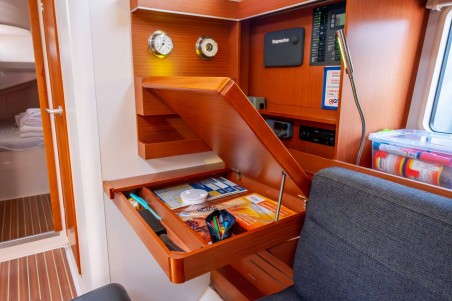 Hanse Yachts Hanse 445 Draco