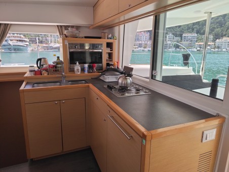 Lagoon-Bénéteau Lagoon 400 - 4 + 2 cab. Santi