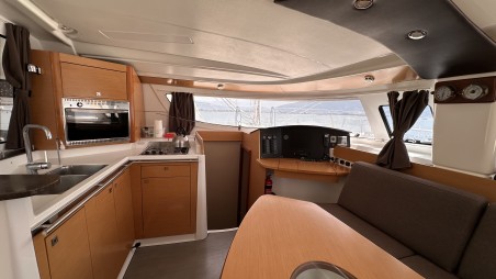 Fountaine Pajot Lipari 41 - 4 + 2 cab. Mirada