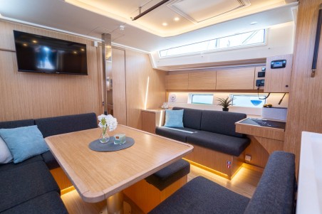 Bavaria Yachtbau Bavaria C45 Style Aria