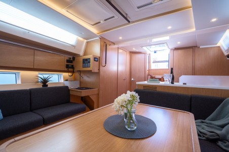 Bavaria Yachtbau Bavaria C45 Style Aria
