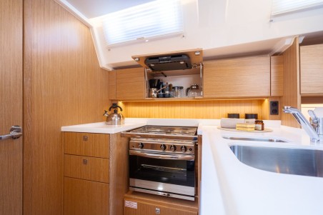 Bavaria Yachtbau Bavaria C45 Style Aria