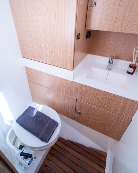 Bavaria Yachtbau Bavaria C45 Style Aria