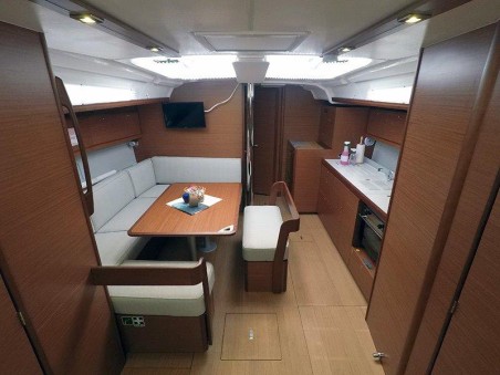 Dufour Yachts Dufour 430 GL Magdalena