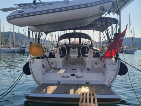 Bavaria Yachtbau Bavaria Cruiser 41 - 3 cab. Miber Rhea