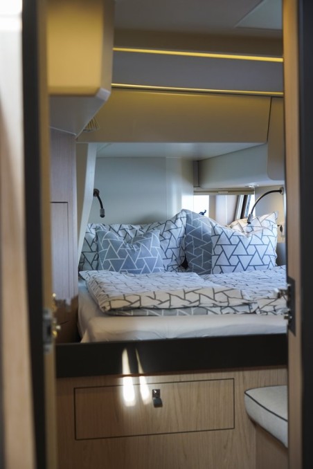 Bénéteau Oceanis Yacht 62 - 3 + 1 Onyx