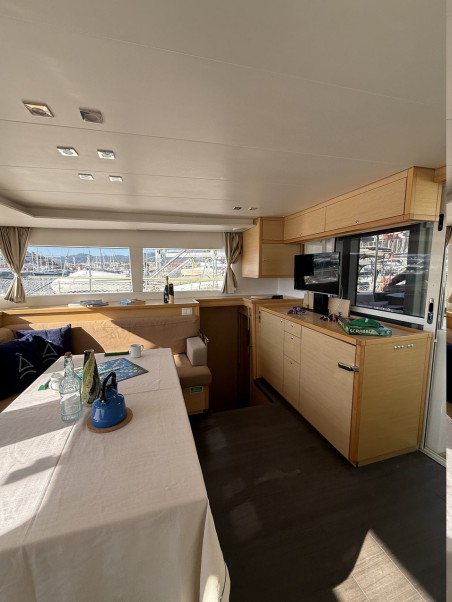 Lagoon-Bénéteau Lagoon 450 F - 4 + 2 cab. Lu Lu