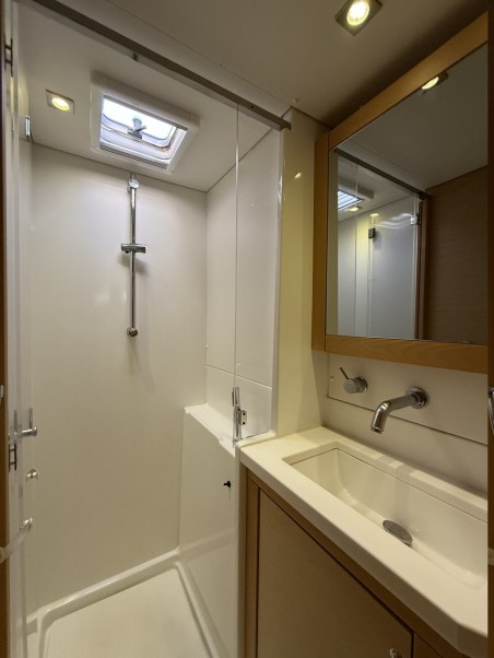 Lagoon-Bénéteau Lagoon 450 F - 4 + 2 cab. Lu Lu