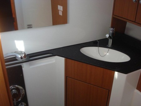 Bavaria Yachtbau Bavaria Cruiser 45 - 4 cab. Aura 1