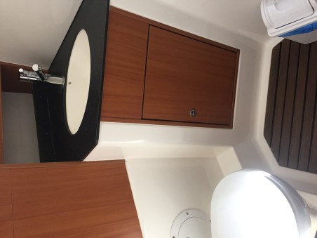 Bavaria Yachtbau Bavaria Cruiser 45 - 4 cab. Aura 1