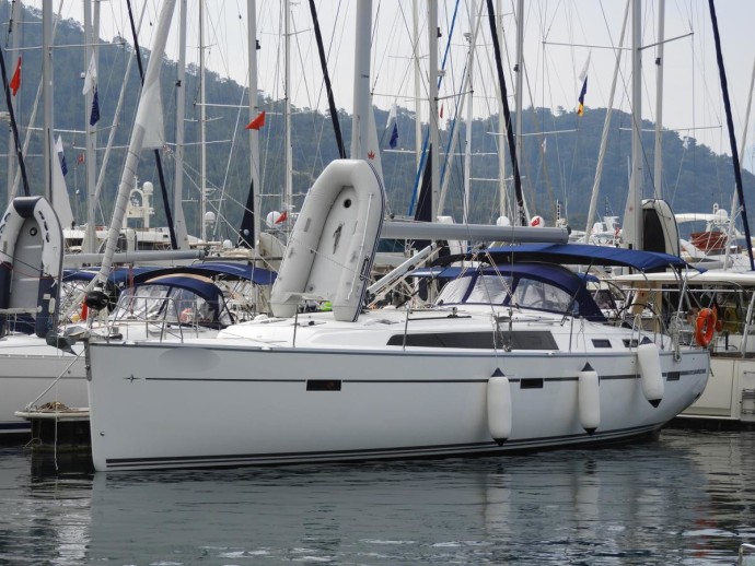 Bavaria Yachtbau Bavaria Cruiser 51 Mango