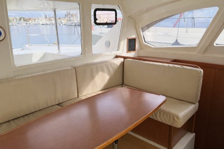 Leopard Catamarans / Robertson & Caine Leopard 44 Portals Vells