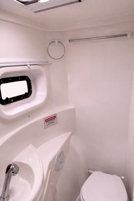 Leopard Catamarans / Robertson & Caine Leopard 44 Portals Vells