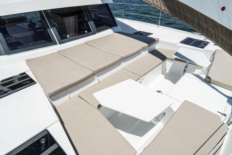 Catana Group Bali 4.4 - 3 + 1 cab. Relentless