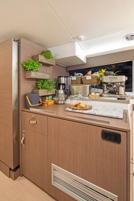 Catana Group Bali 4.8 - 4 + 1 cab. Magnificent