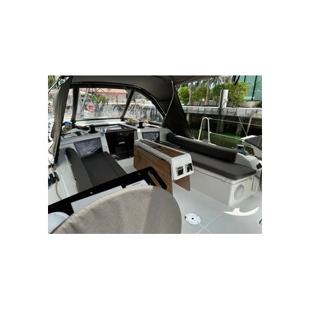 Dufour Yachts Dufour 37 - 3 cab. Island Girl